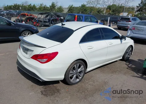 2018 Mercedes-Benz Cla 250 z USA, uszkodzony, nr VIN WDDSJ4EB0JN590833
